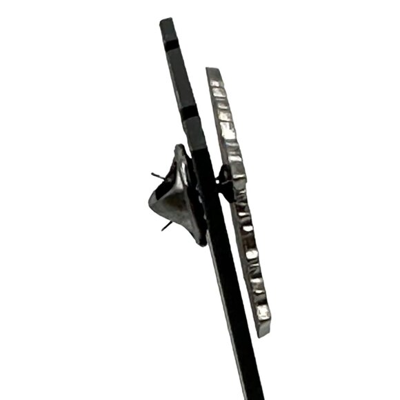 Harry Potter Gryffindor Pin Red Black Scarf Snitch Herbology Charms Enamel - Picture 3 of 6